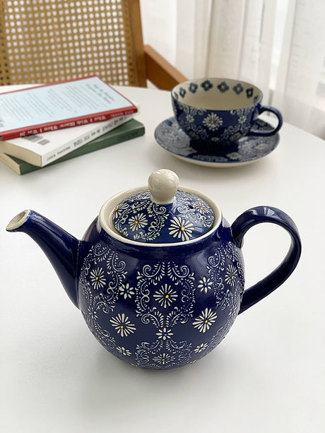 YASUKI Penelope Artistic Hand-Painted Teapot from YASUKI