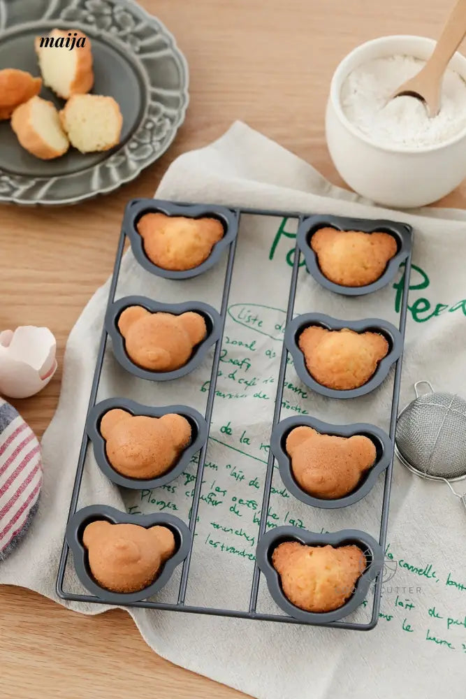 Lovely Bear Muffin Tin from maija