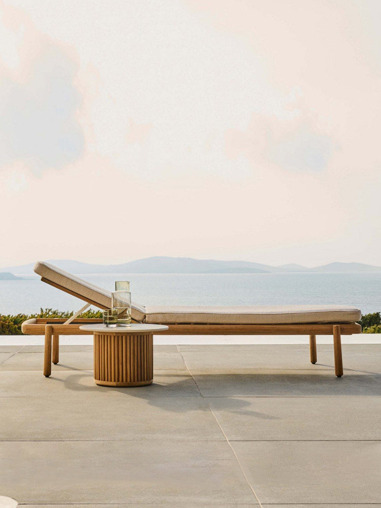 DIME GARDEN Elowen Anticorrosive Teak Outdoor Lounge Bed from DIME GARDEN