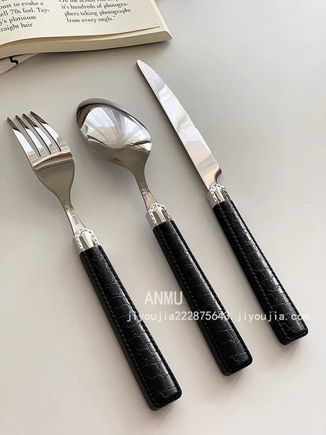 YASUKI Oliver Retro-Cinema Tableware Set from YASUKI