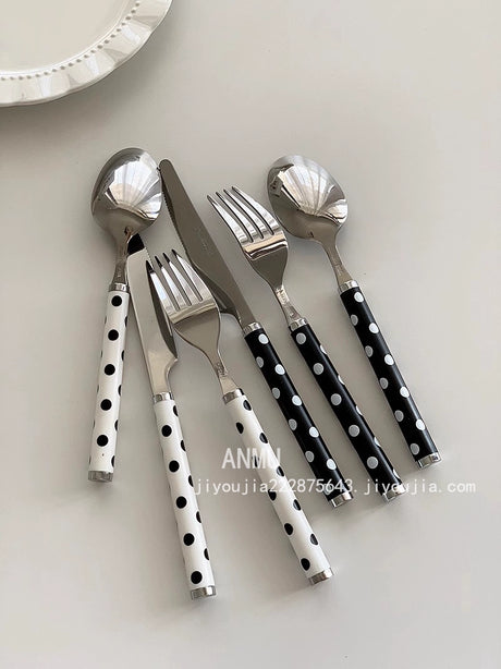 YASUKI Odette Elegant Wave-Patterned Dining Cutlery Set from YASUKI