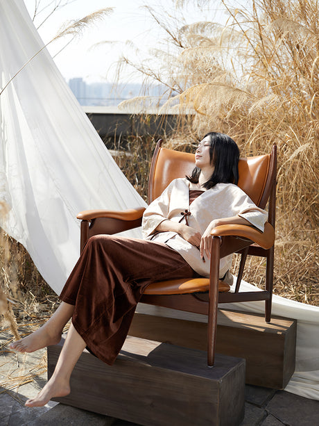 QUANMU Lysandra Regal Vintage Solid Wood Armchair from QUANMU