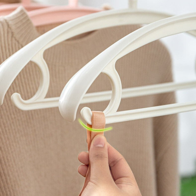 SUCO Malakai Stylish Non-Slip White Clothing from SUCO