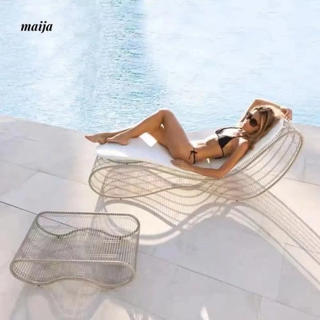 Viola Wire Sun Lounger from maija