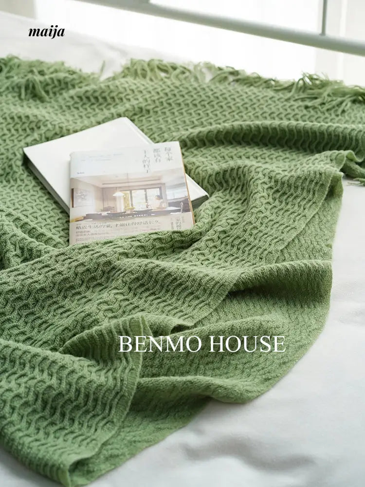Fishbone Knitted Throw from Benmo House