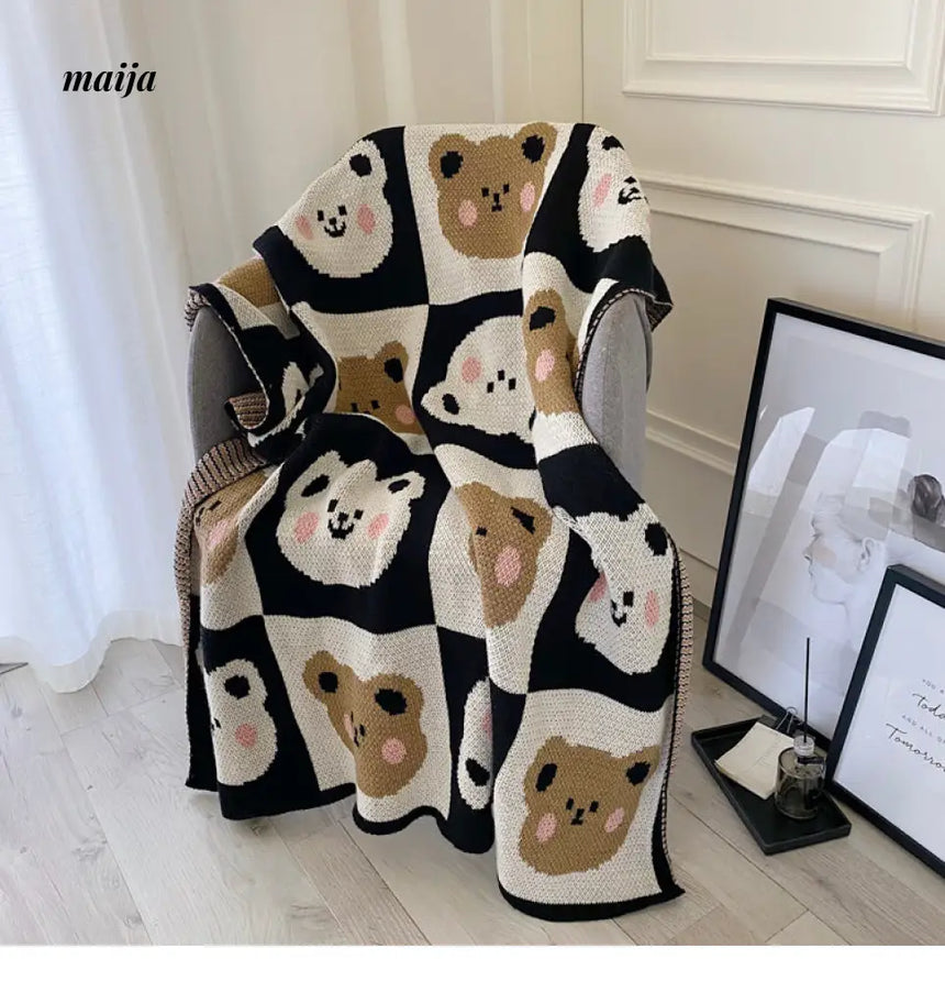 Bear Quilt Style Woven Throw from Luxury Weaving