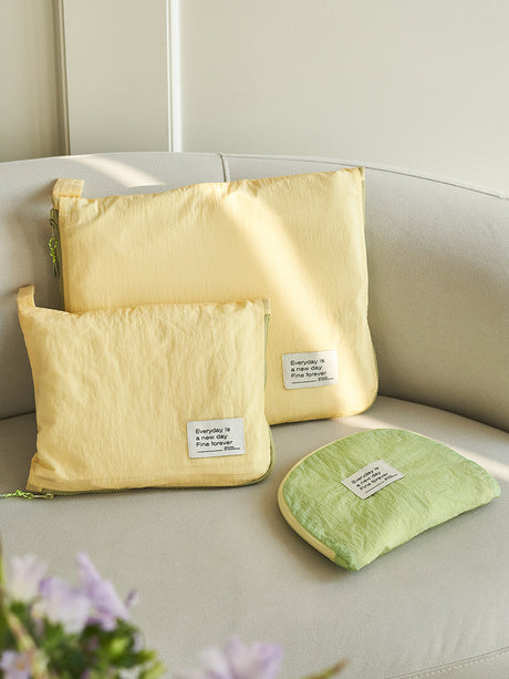 MOMO'S TALK Sapporo Lightweight Waterproof Storage Bag from MOMO'S TALK