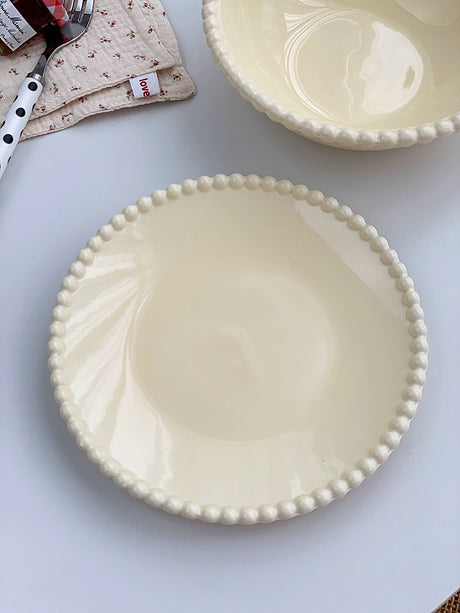 YASUKI Eliana Elegant Pearl White Ceramic Dessert Plate from YASUKI