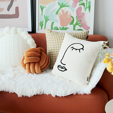 YOULI Jasper Chic White Light Luxury Pillow Set from YOULI