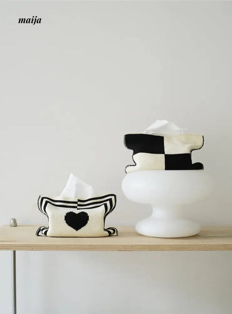 Wonderland Knitting Tissue Box from momo's talk