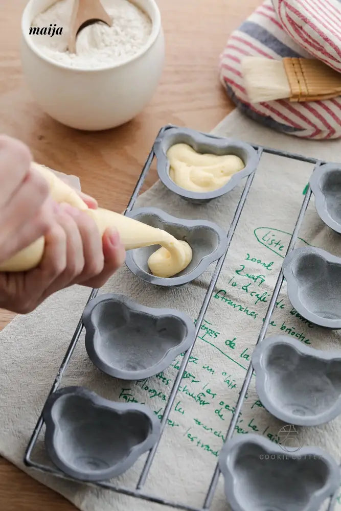 Lovely Bear Muffin Tin from maija