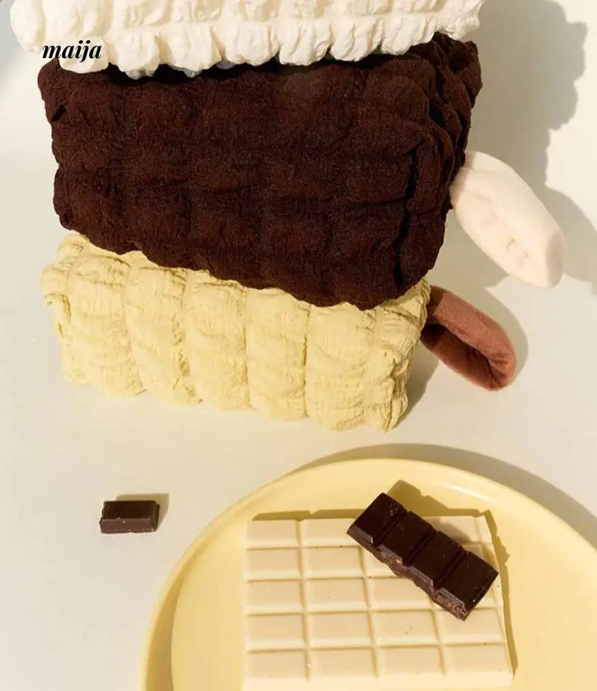 Chocolate Bar Tissue Box from SOREMO