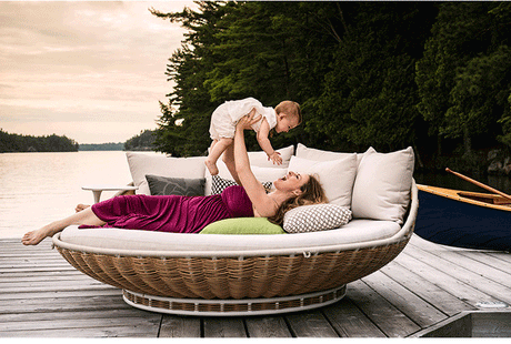 DIME GARDEN Elowen Cozy Stylish Hanging Basket Rocker from DIME GARDEN