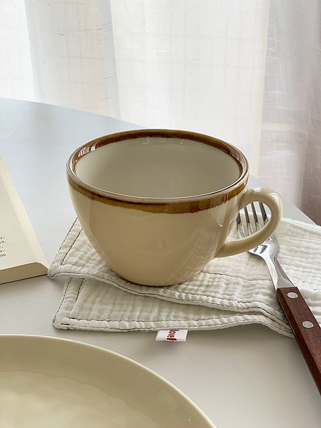 YASUKI Evangeline Vintage French-Inspired Ceramic Tea Cup from YASUKI