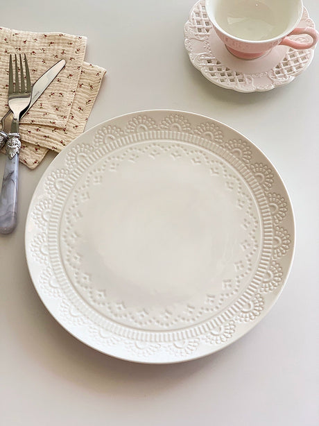 YASUKI Aria Elegant Pure White Ceramic Plate from YASUKI