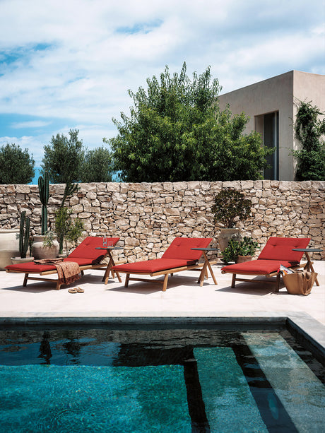 DIME GARDEN Elowen Anticorrosive Teak Outdoor Lounge Bed from DIME GARDEN