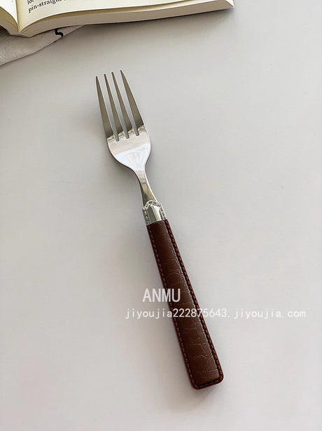 YASUKI Oliver Retro-Cinema Tableware Set from YASUKI