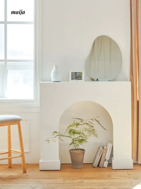 Emily Console Table from maija
