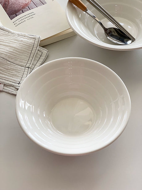 YASUKI Hiroshi Elegant White Ceramic Bowl from YASUKI