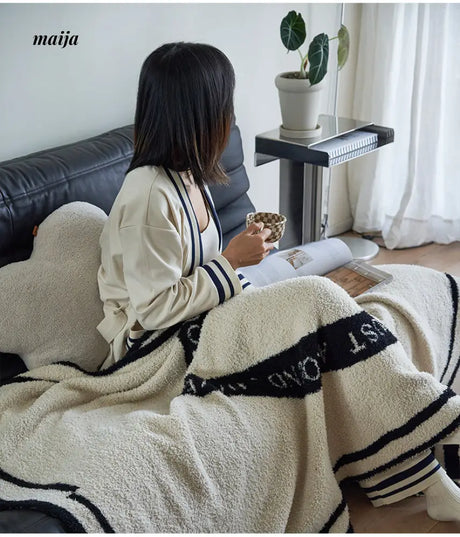 Heart Shaped Blanket from momo's talk