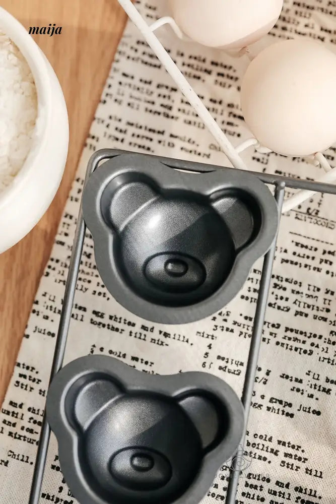 Lovely Bear Muffin Tin from maija