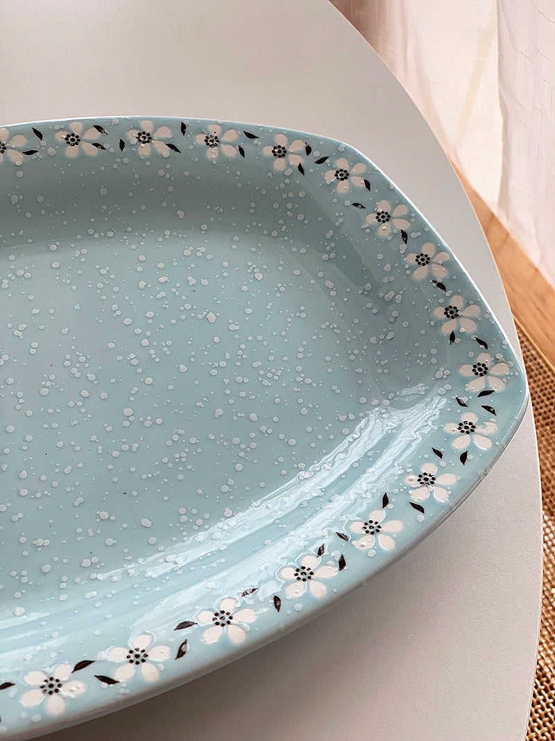 YASUKI Haruki Elegant Snowflake Ceramic Rice Bowl from YASUKI