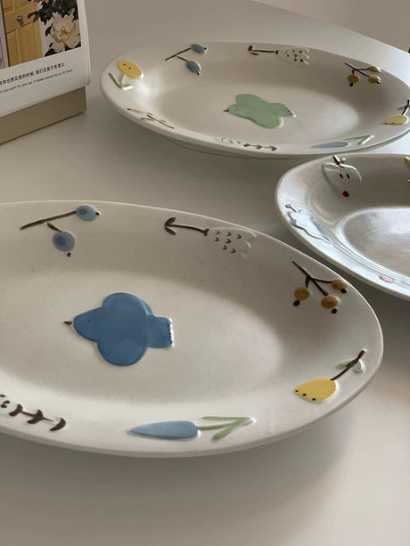 YASUKI Haruto Elegant Hand-Painted Relief Oval Disc from YASUKI