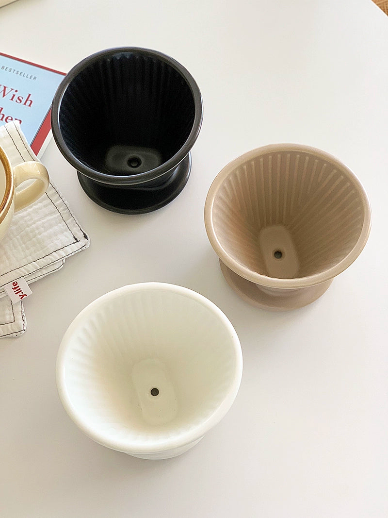 YASUKI Aveline Stylish Ceramic Dripping Pot from YASUKI