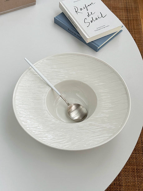YASUKI Eleanor Elegant Nordic Stoneware Soup Bowl from YASUKI
