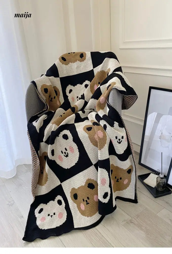 Bear Quilt Style Woven Throw from Luxury Weaving