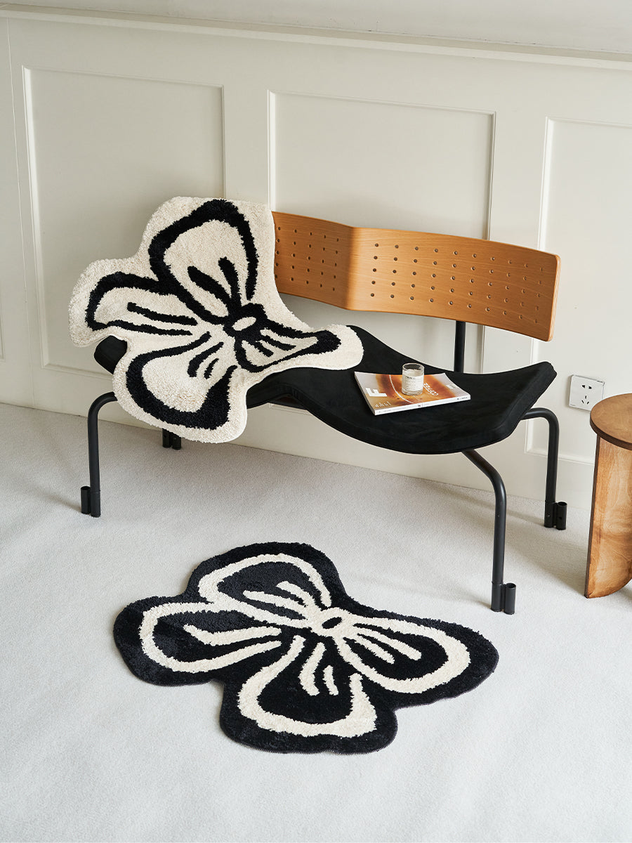 MOMO'S TALK Elysia Cozy Tufted Non-Slip Rug from MOMO'S TALK
