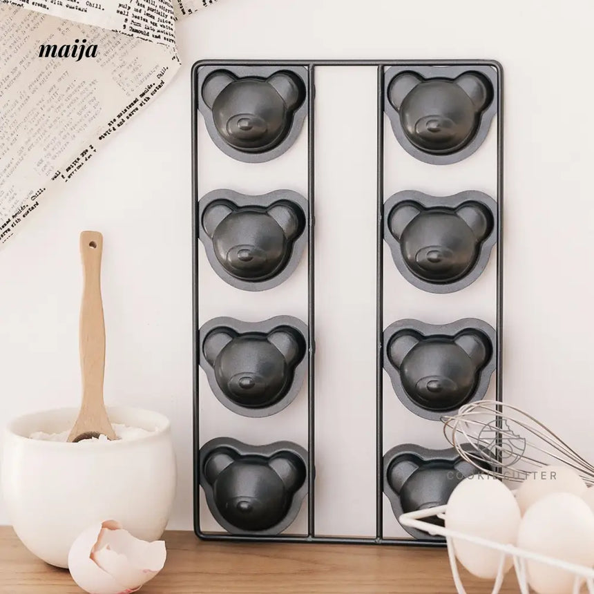 Lovely Bear Muffin Tin from maija