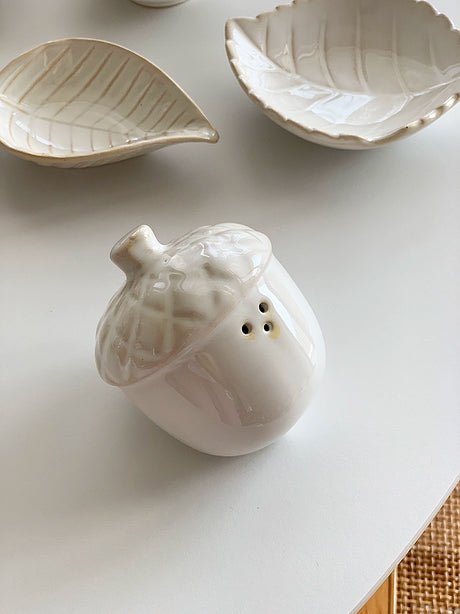 YASUKI Isabella Retro Elegant Ceramic Sauce Bowl from YASUKI
