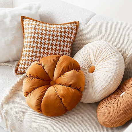 YOULI Jasper Cozy Retro Pillowcase Round Sofa from YOULI