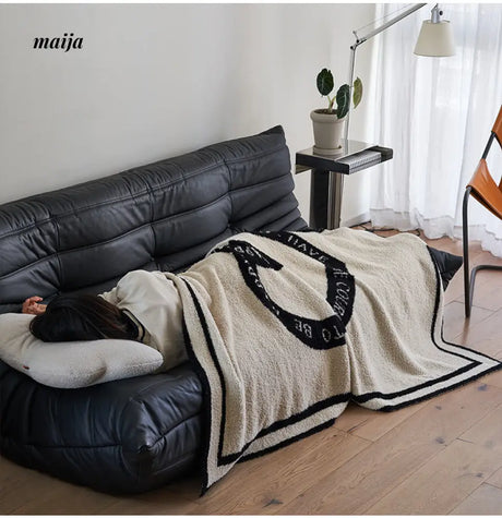 Heart Shaped Blanket from momo's talk