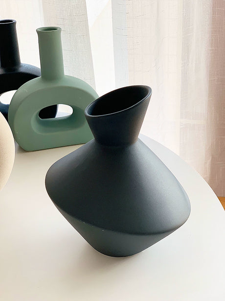 YASUKI Astrid Minimalist Elegant Ceramics Jewelry Set from YASUKI