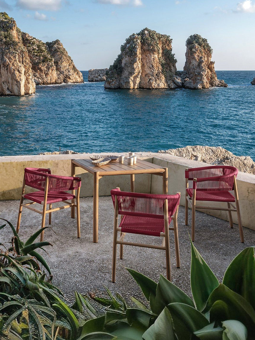 DIME GARDEN Kenji Stylish Bistro Set Creative Outdoor Furniture from DIME GARDEN