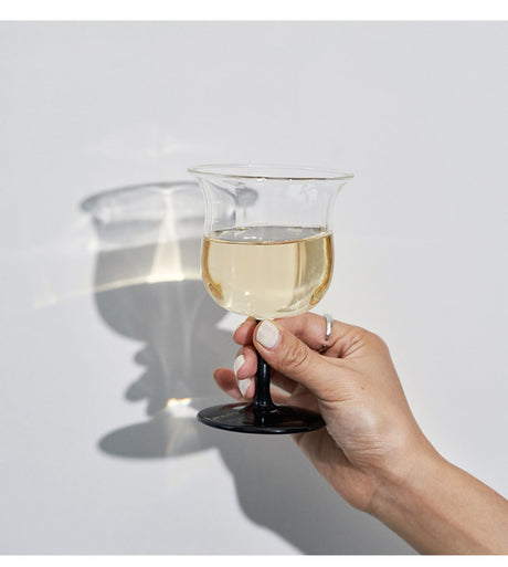 MOMO'S TALK Zareh Elegant High-Borosilicate Wine Glass from MOMO'S TALK