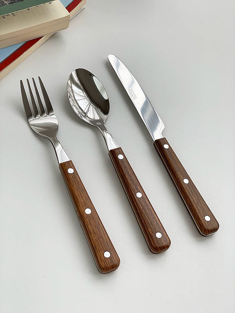 YASUKI Jinwoo Elegant Vintage Spoon - Stainless Steel Kitchenware from YASUKI