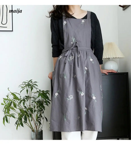 Cotton Daisy Apron from maija