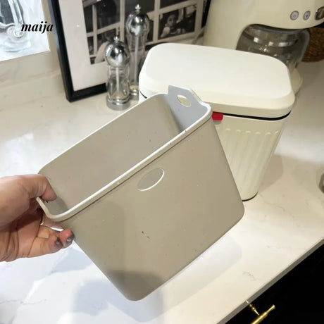 Retro Pub Kitchen Bin from maija