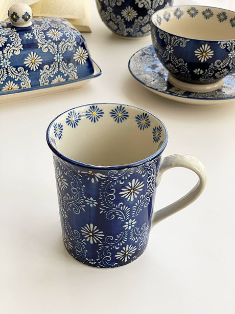YASUKI Penelope Artistic Hand-Painted Teapot from YASUKI