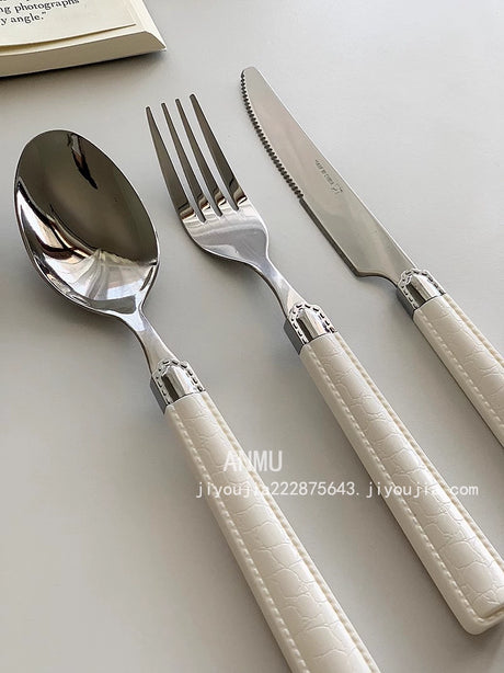 YASUKI Oliver Retro-Cinema Tableware Set from YASUKI