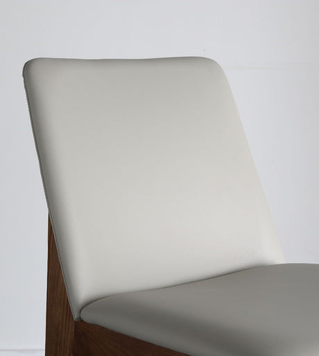 OROMA Lofoten Eco-Friendly Wooden High Chair from OROMA