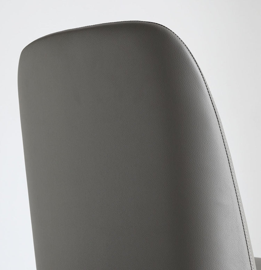 OROMA Lysander Natural Wooden Scandinavian Highchair from OROMA