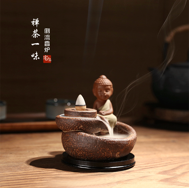 PAULOWNIA Cressida Elegant Ceramic Aroma Lamp from PAULOWNIA