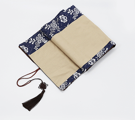 PAULOWNIA Isolde Elegant Cotton Linen Table Flag Cushion from PAULOWNIA