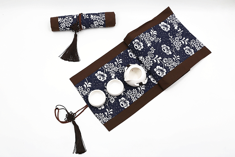 PAULOWNIA Isolde Elegant Cotton Linen Table Flag Cushion from PAULOWNIA