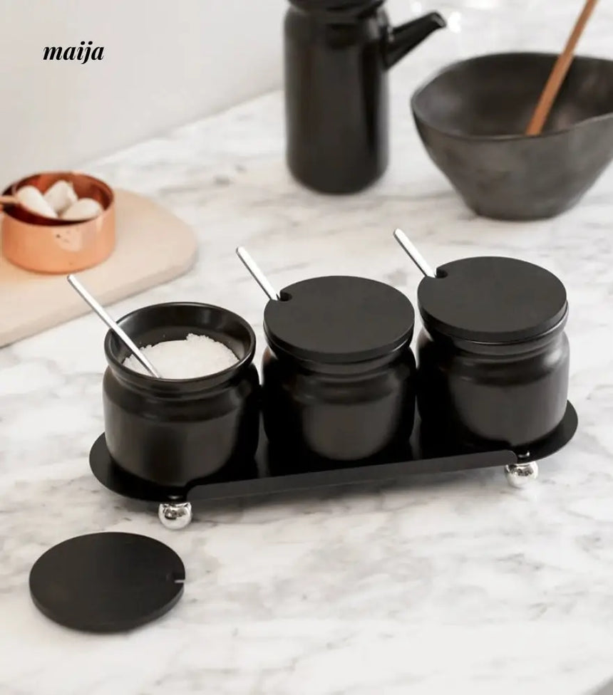 High Temperature Resistant Ceramic Seasoning Jar Set with Lid from maija