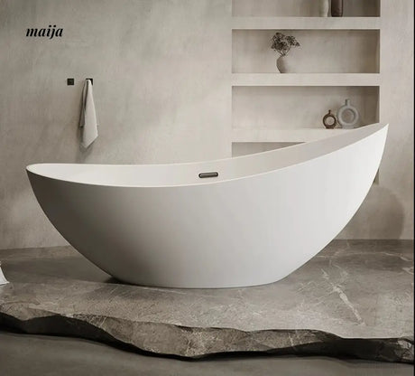 Crescent Free Standing Bathtub from maija